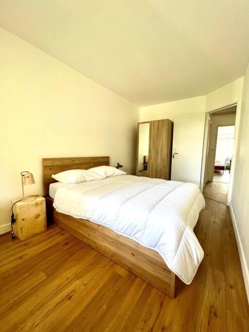 Superbe Appartement Avec Parking La Rochelle  Esterno foto